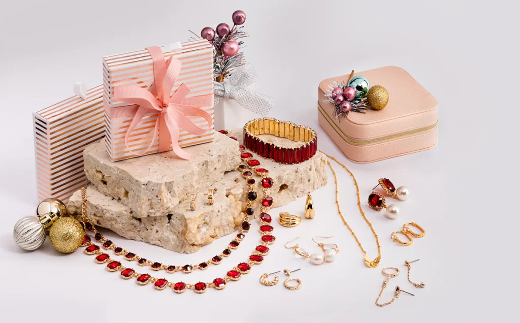 Gift Ideas: Handmade Fashion Jewelry for Every Occasion